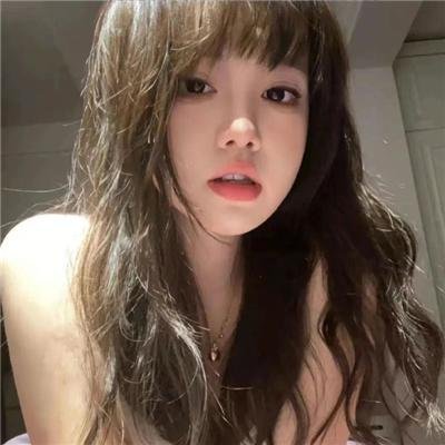 鱼跃在花见
